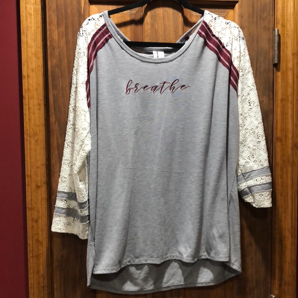 Long sleeve t-shirt
breathe